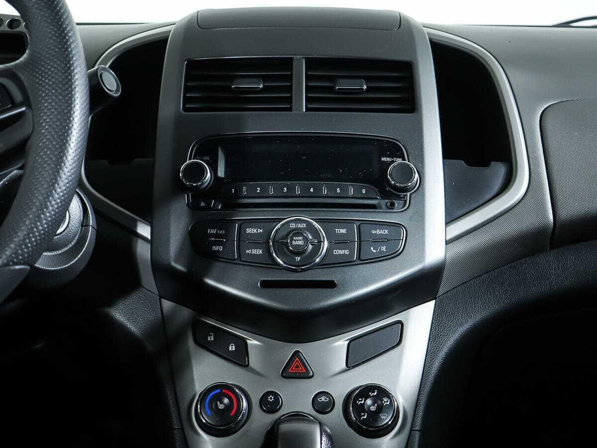 Купить Chevrolet Aveo, 2012, 116 829 км.. Фото: #10