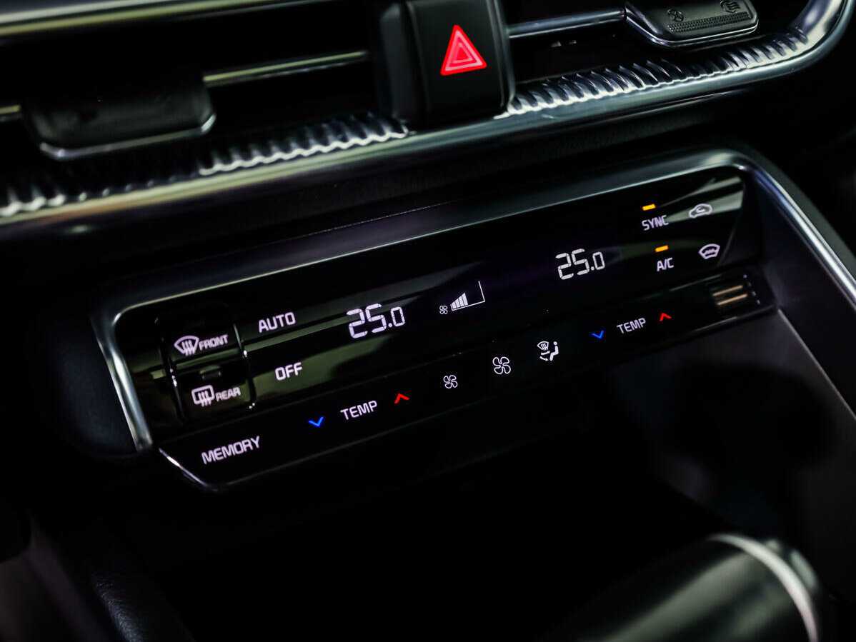 Купить Kia K5, 2021, 131 192 км.. Фото: #13