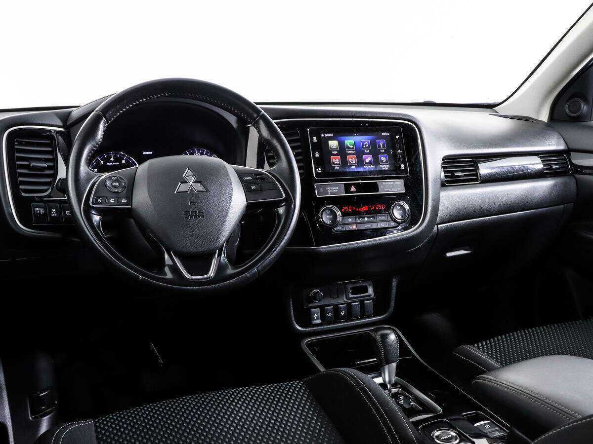 Купить Mitsubishi Outlander, 2020, 93 538 км.. Фото: #11