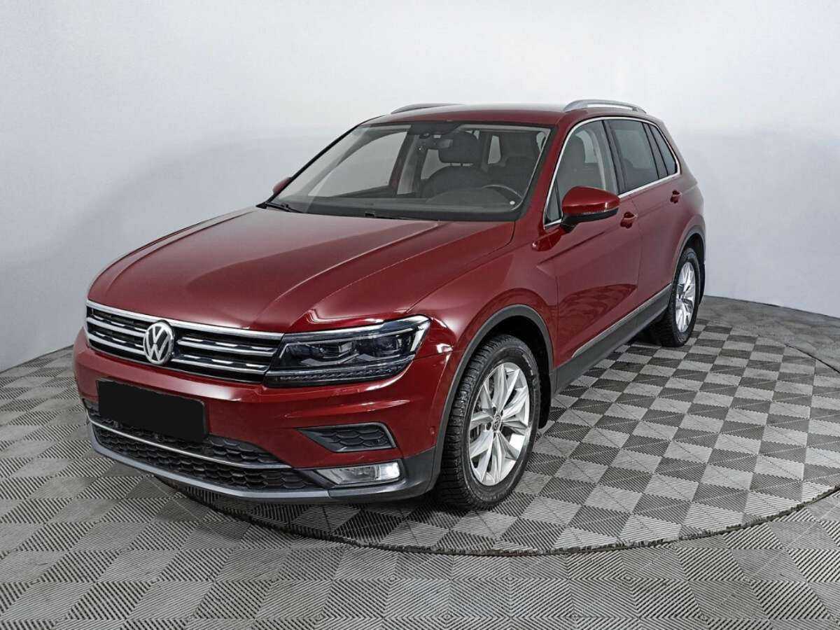 Купить Volkswagen Tiguan, 2017, 119 011 км.. Посмотреть фото