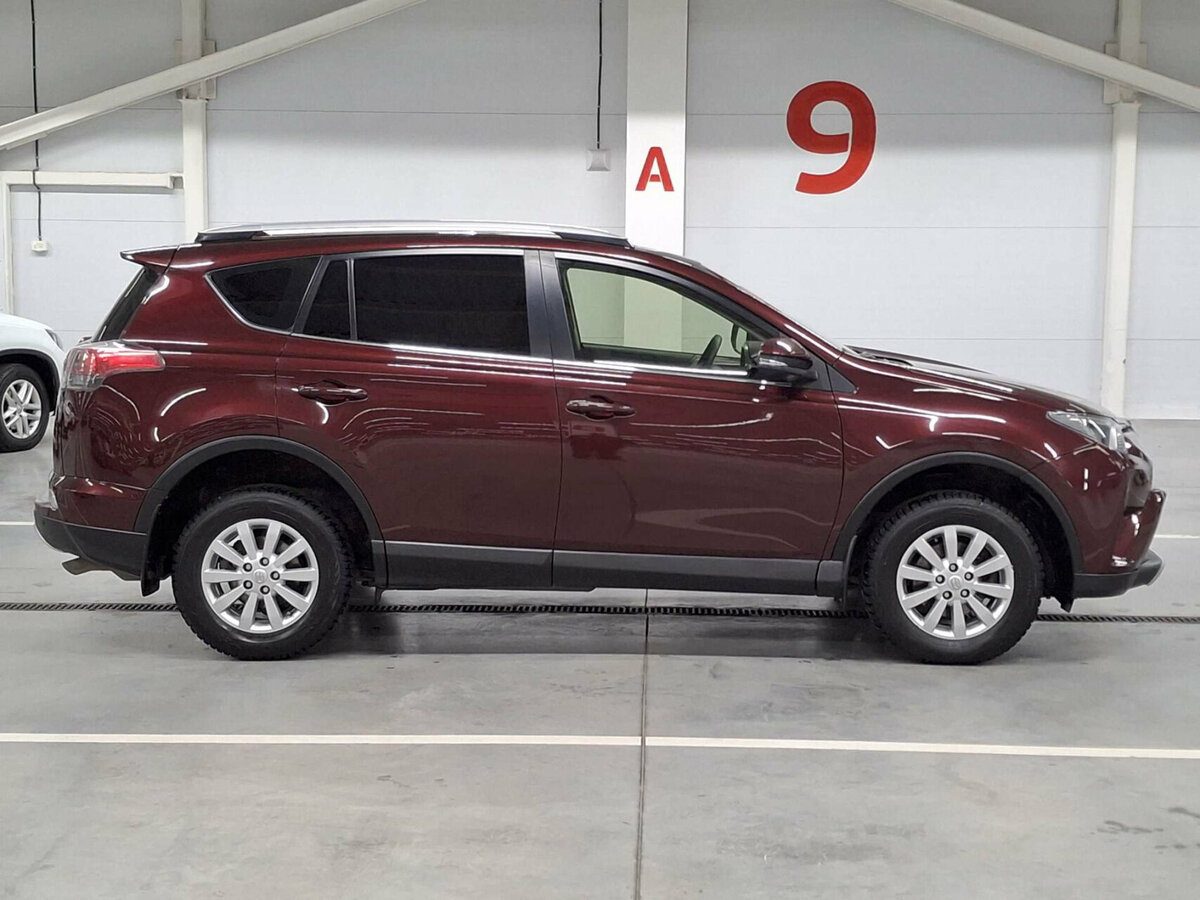 Купить Toyota RAV4, 2016, 115 275 км.. Фото: #3