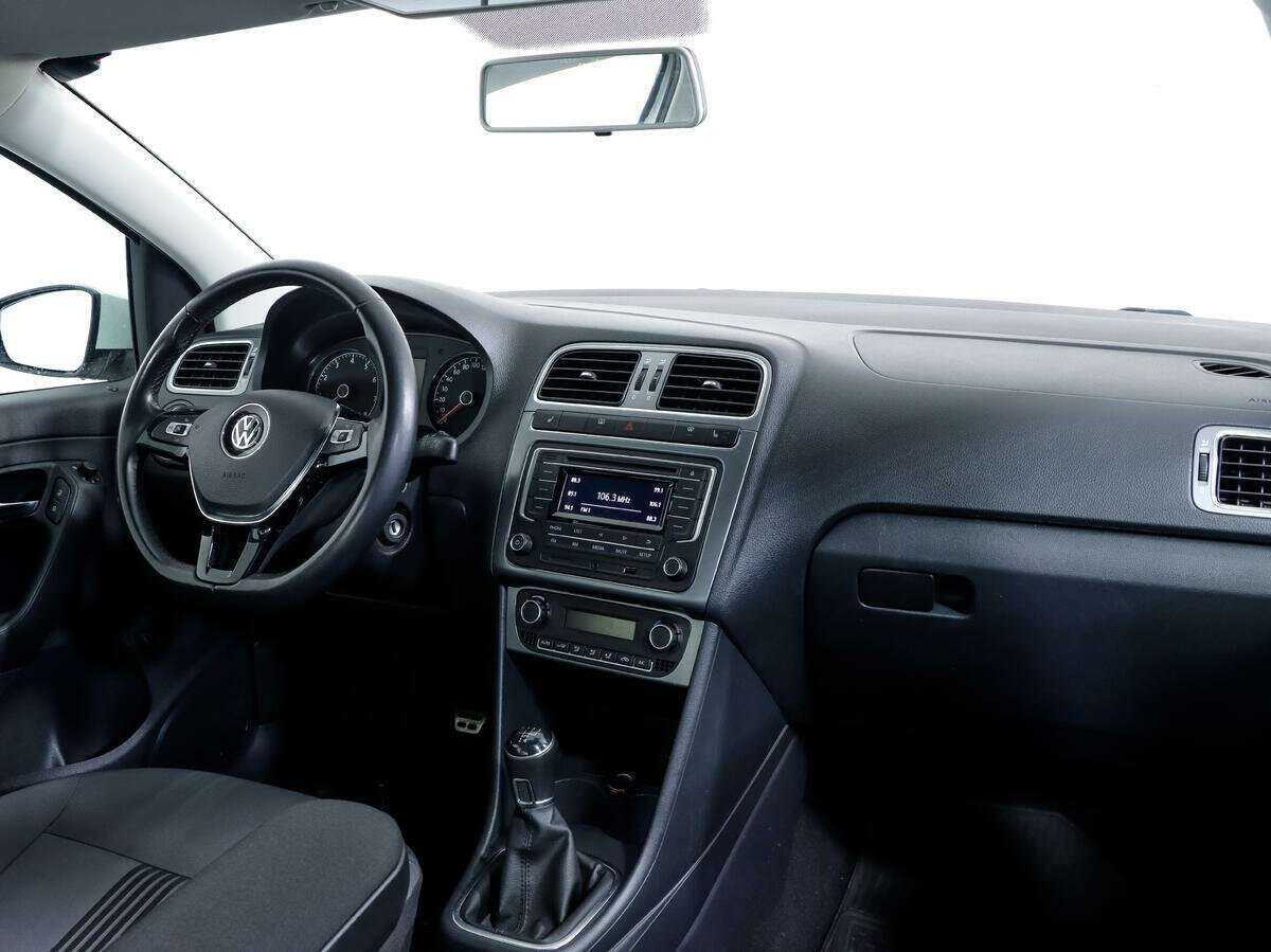 Купить Volkswagen Polo, 2016, 76 520 км.. Фото: #8