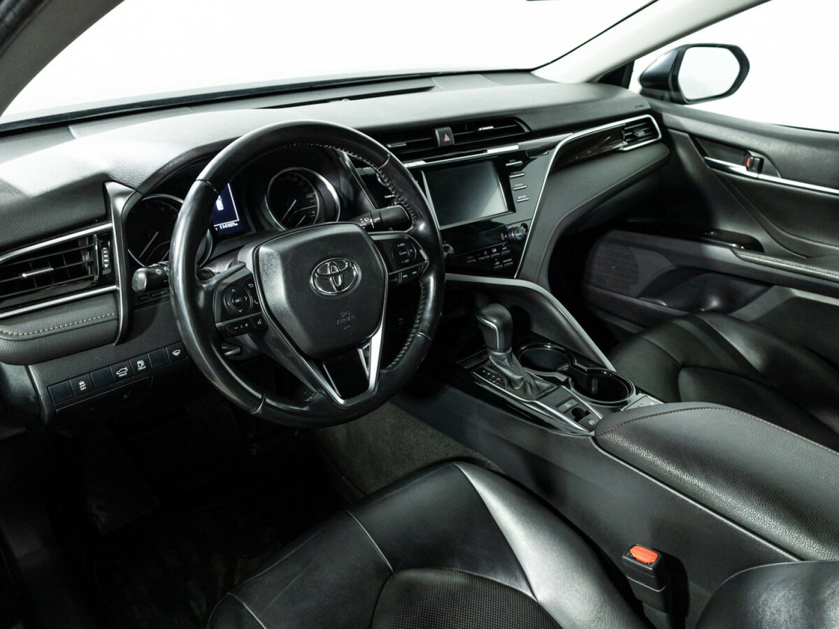 Купить Toyota Camry, 2019, 114 105 км.. Фото: #8