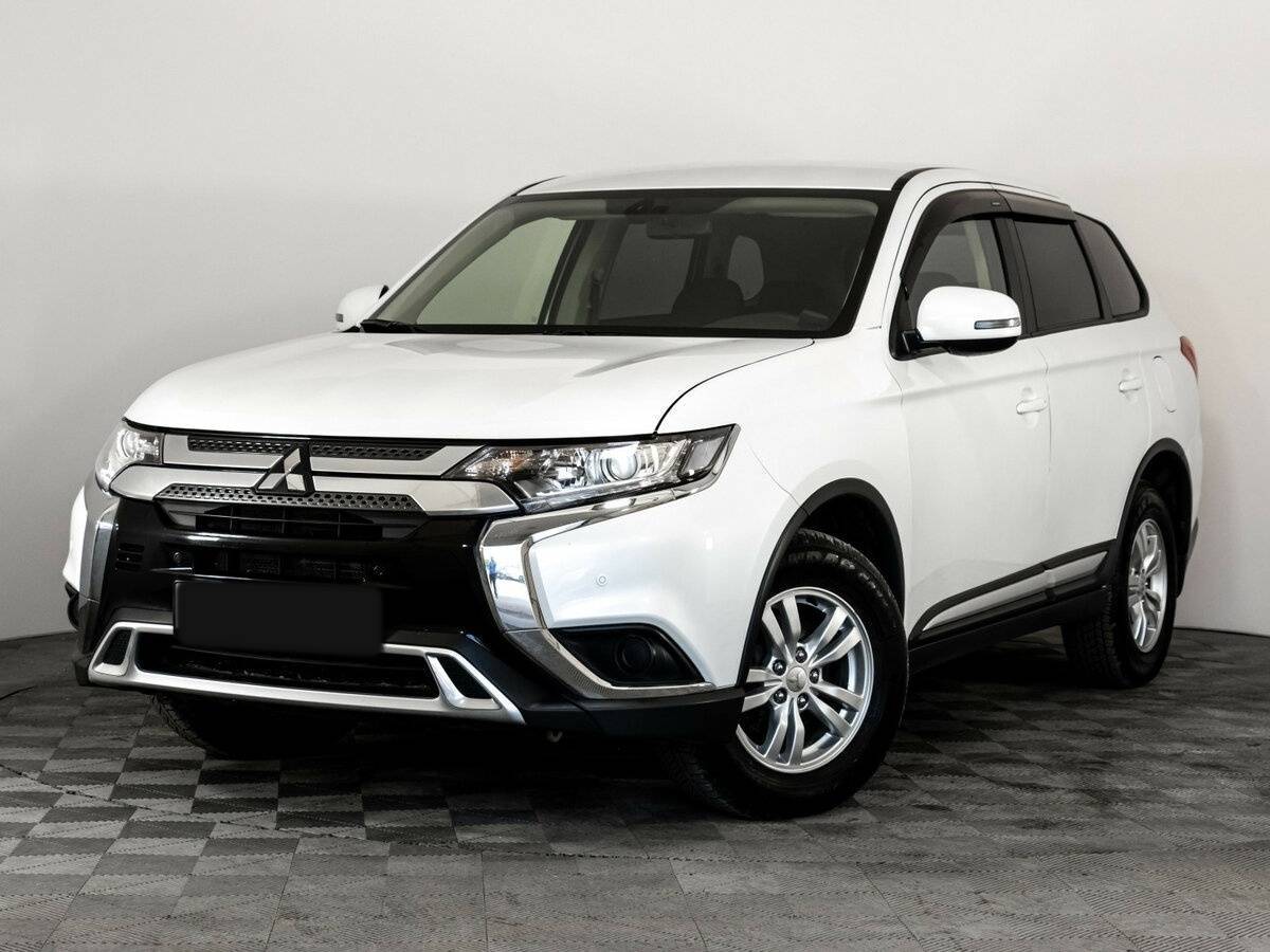 Купить Mitsubishi Outlander, 2019, 56 706 км.. Посмотреть фото