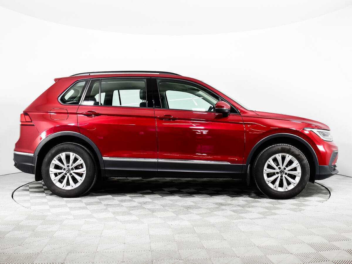 Купить Volkswagen Tiguan, 2021, 39 543 км.. Фото: #3