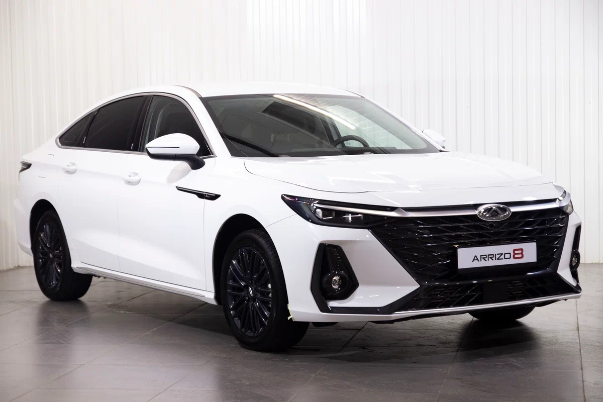 Chery Arrizo 8 с салона по цене от 2 730 000 рублей
