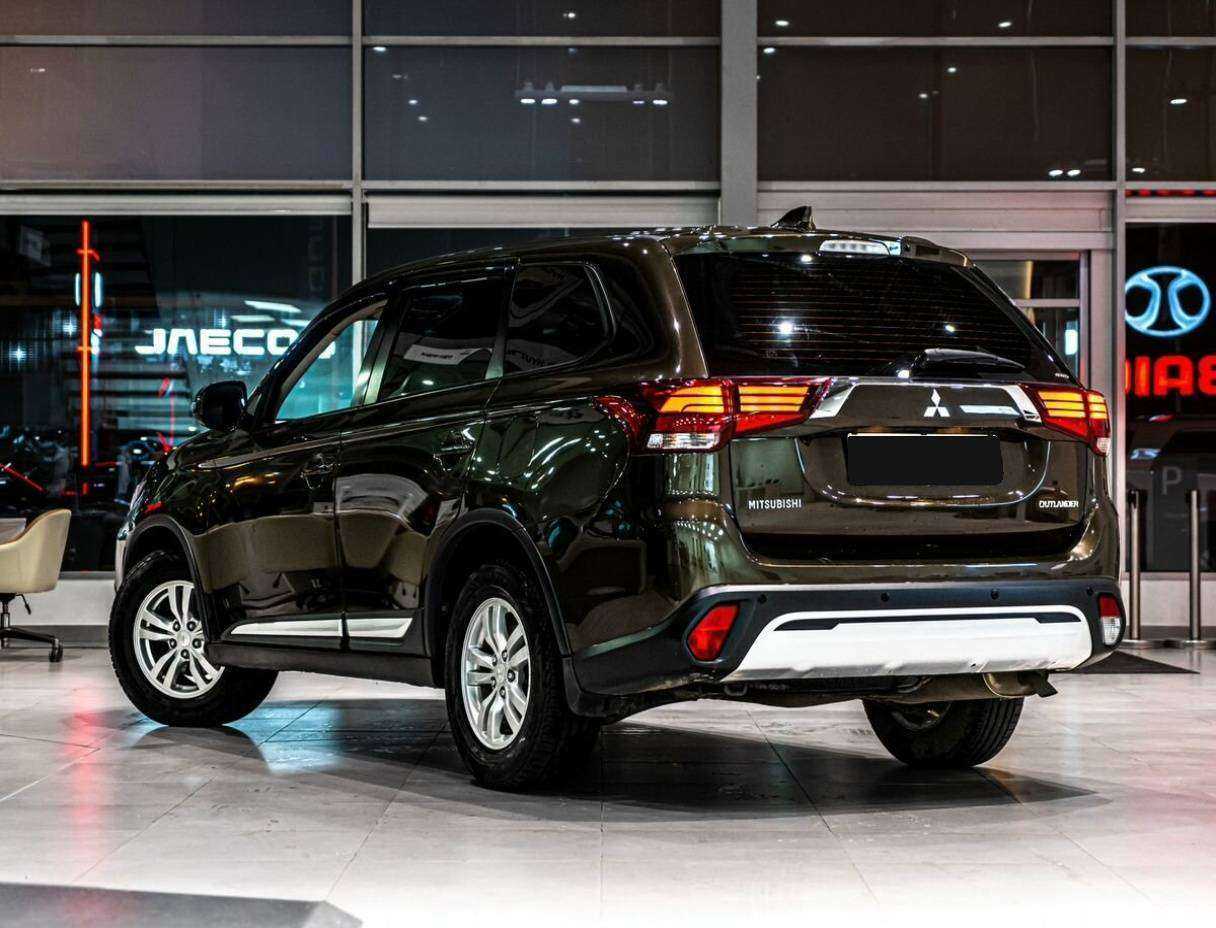 Купить Mitsubishi Outlander, 2018, 98 200 км.. Фото: #3