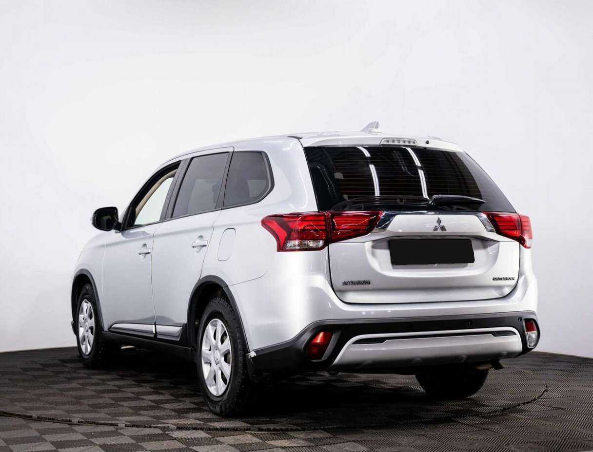 Купить Mitsubishi Outlander, 2019, 135 000 км.. Фото: #3