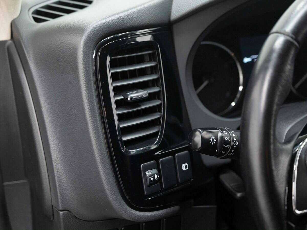 Купить Mitsubishi Outlander, 2019, 135 000 км.. Фото: #19