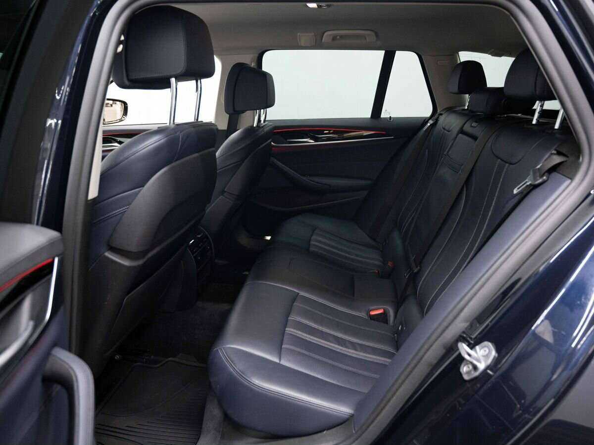 Купить BMW 5 серии, 2017, 105 599 км.. Фото: #9