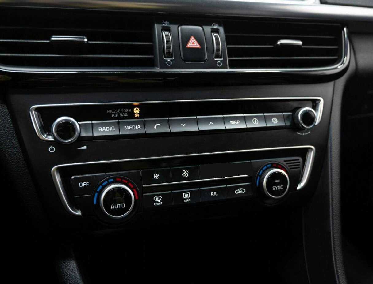 Купить Kia Optima, 2018, 121 481 км.. Фото: #12