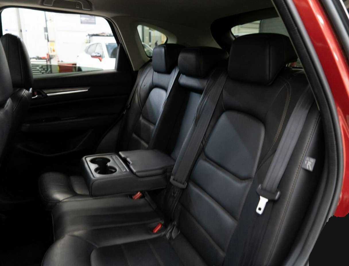 Купить Mazda CX-5, 2018, 151 230 км.. Фото: #6
