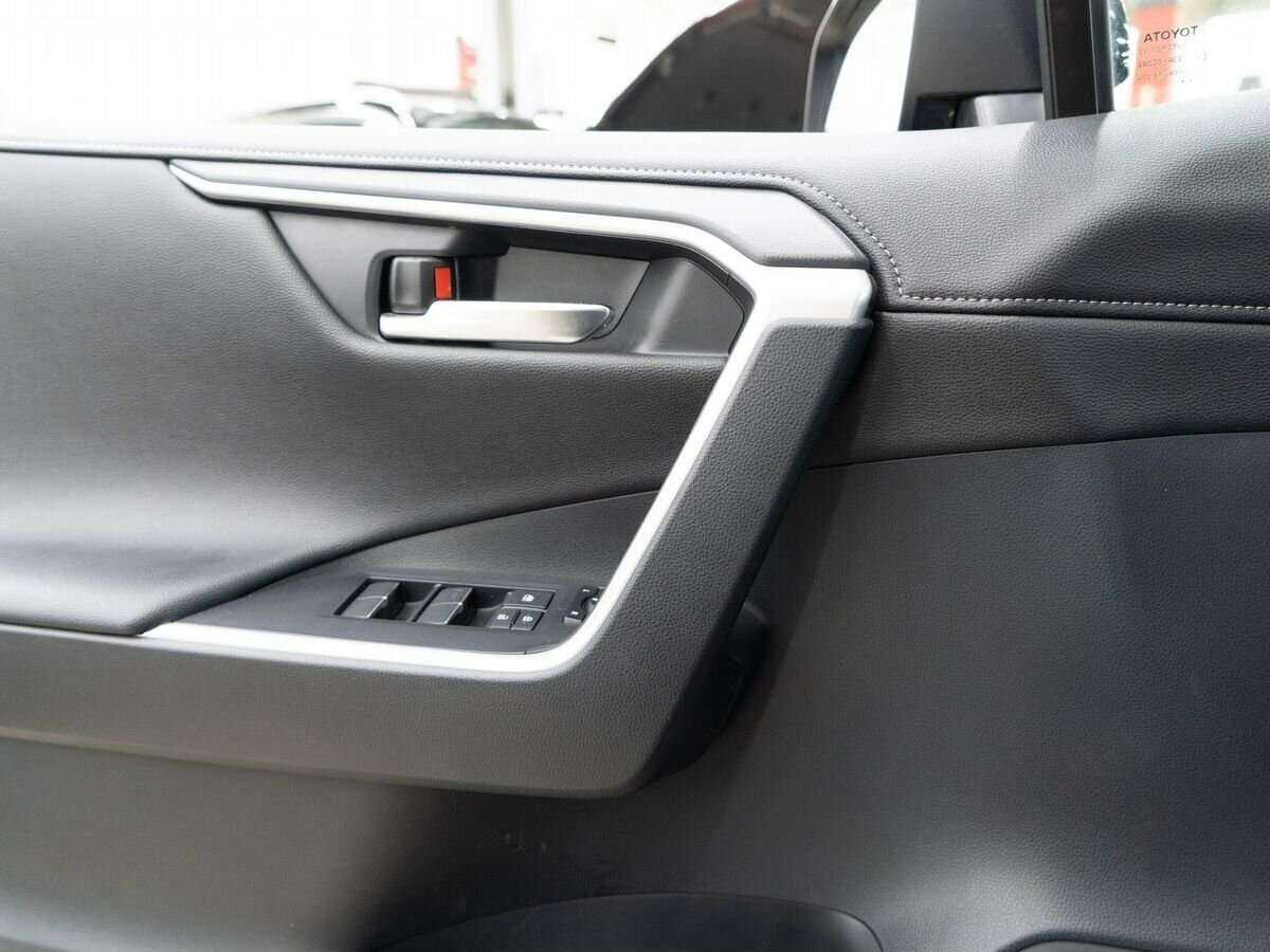 Купить Toyota RAV4, 2019, 47 000 км.. Фото: #15