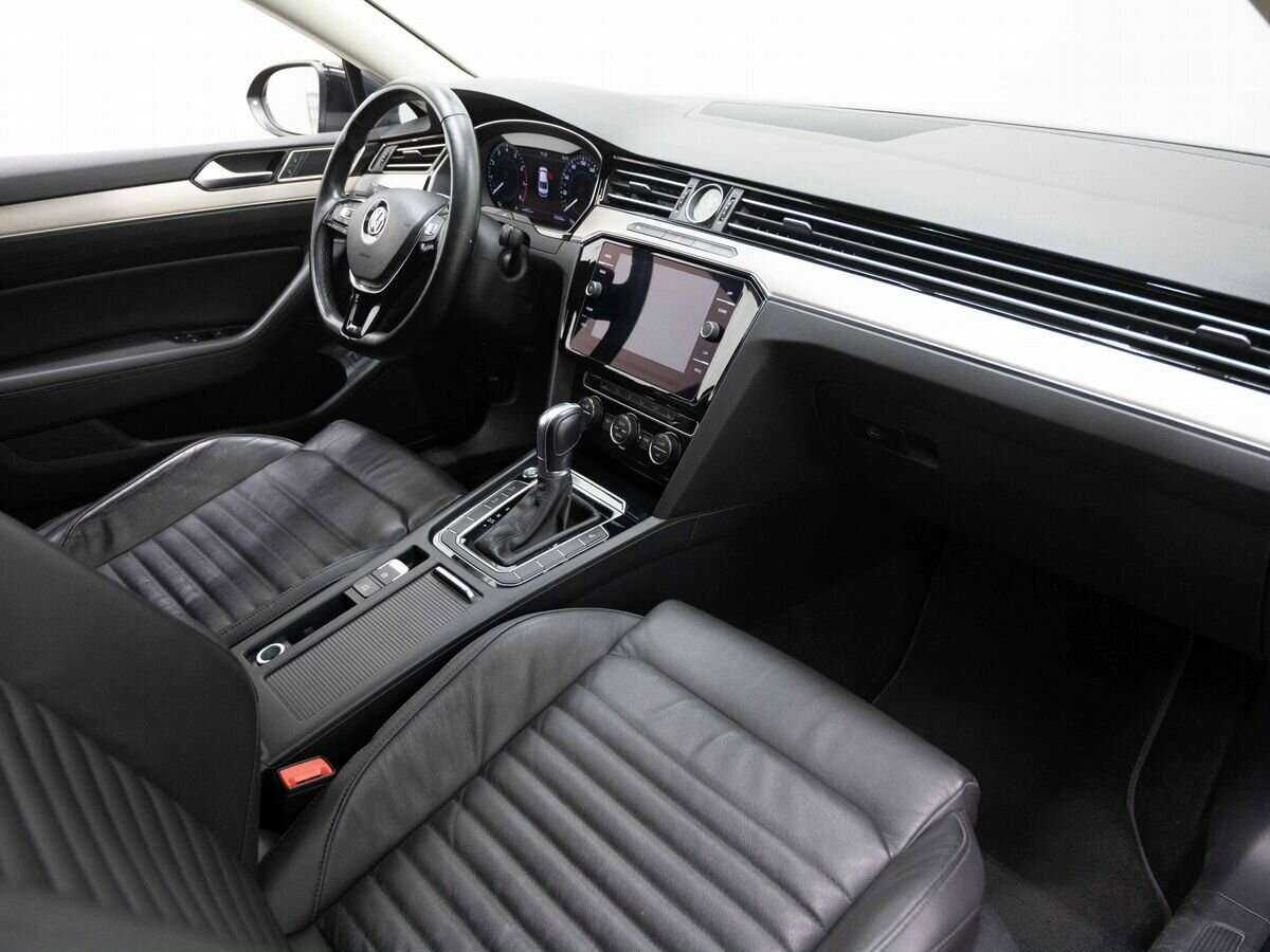 Купить Volkswagen Passat, 2019, 133 248 км.. Фото: #10