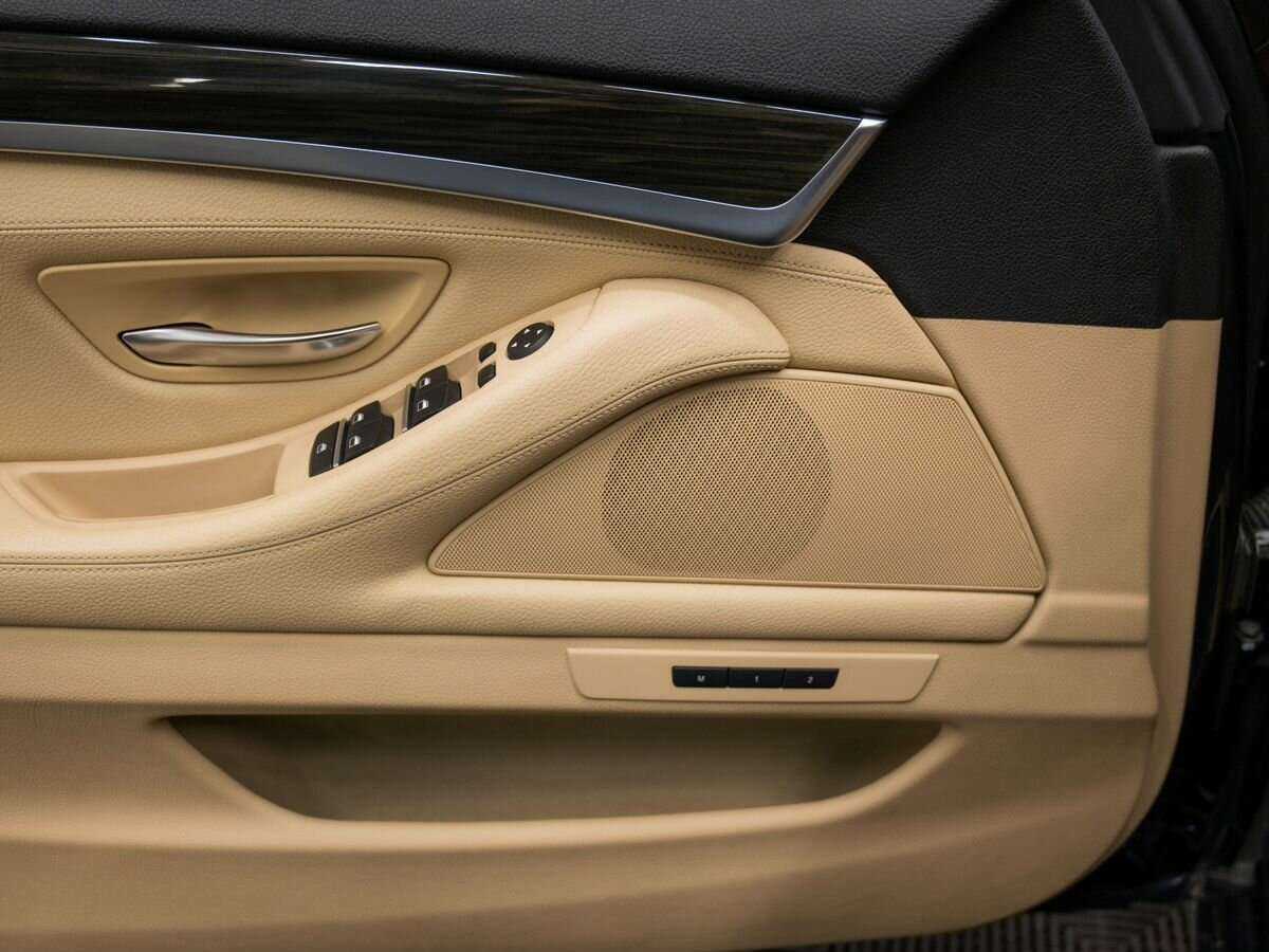 Купить BMW 5 серии, 2013, 143 241 км.. Фото: #14