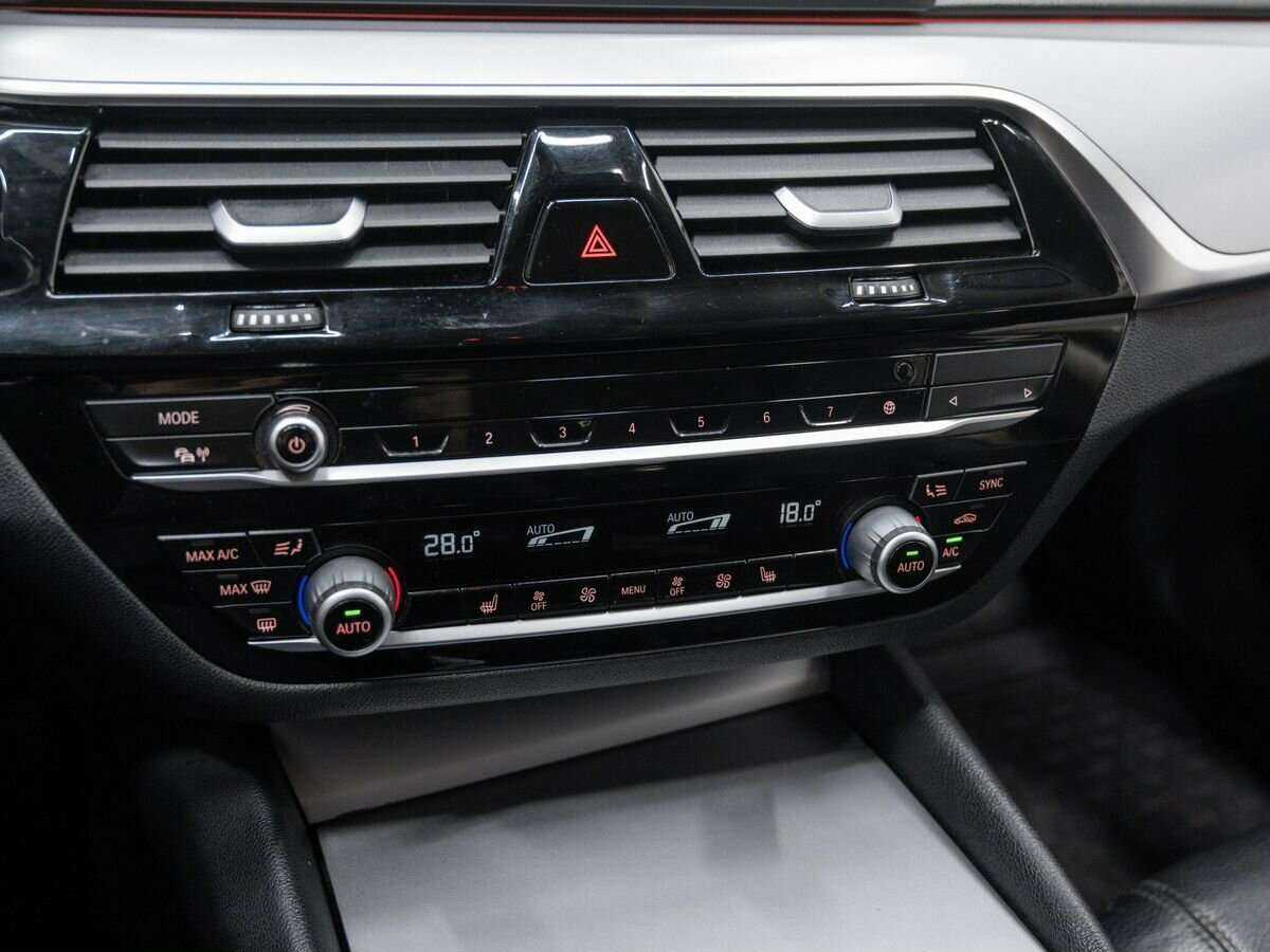 Купить BMW 5 серии, 2018, 165 962 км.. Фото: #20