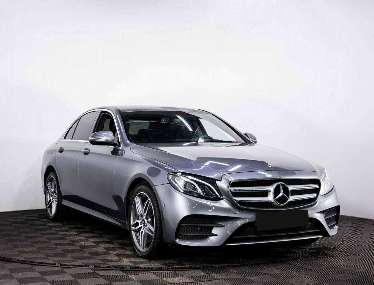 Купить Mercedes-Benz E-Класс, 2018, 95 987 км.. Фото: #2