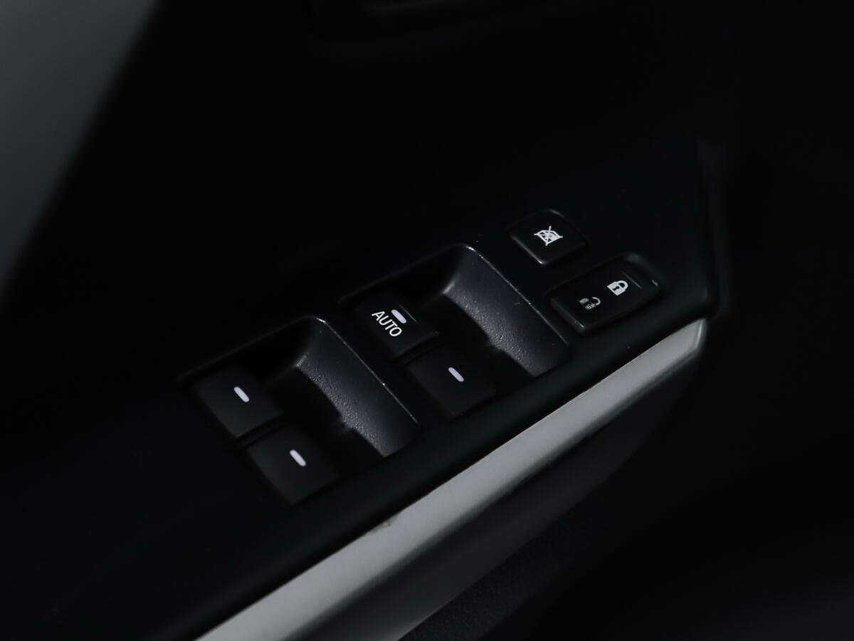 Купить Mitsubishi Pajero Sport, 2018, 85 900 км.. Фото: #18