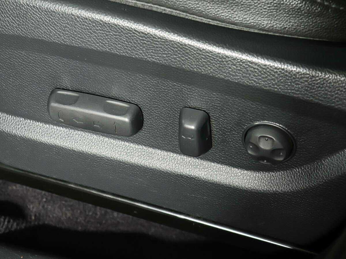 Купить Hyundai Santa Fe, 2016, 124 619 км.. Фото: #18