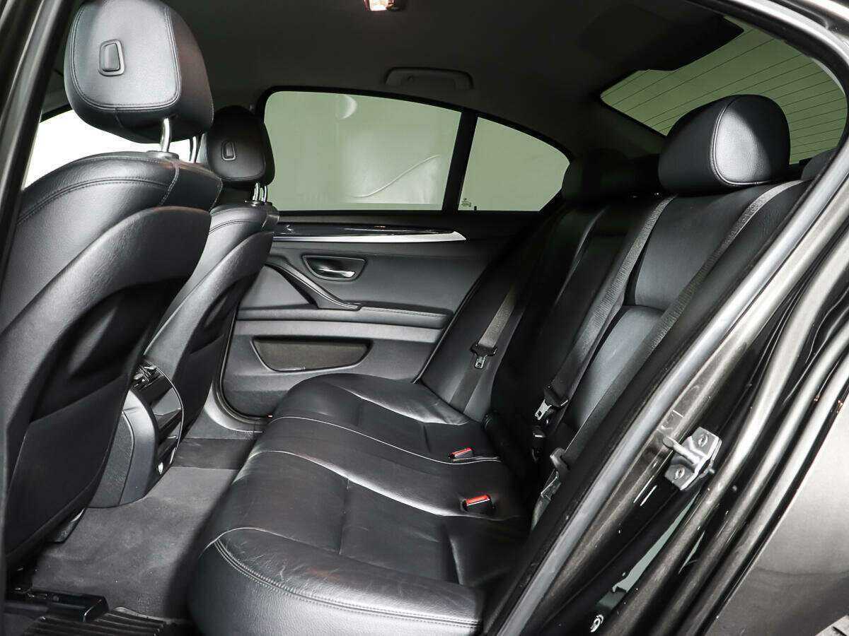 Купить BMW 5 серии, 2013, 129 299 км.. Фото: #9