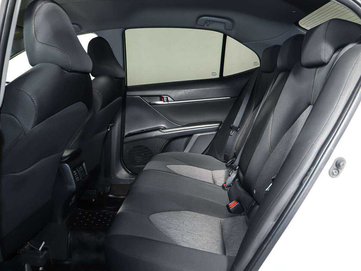 Купить Toyota Camry, 2020, 113 339 км.. Фото: #9