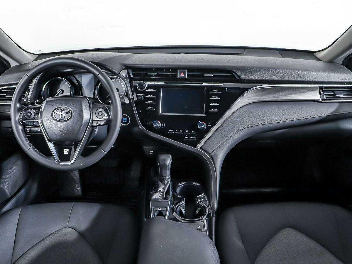 Купить Toyota Camry, 2020, 113 339 км.. Фото: #10