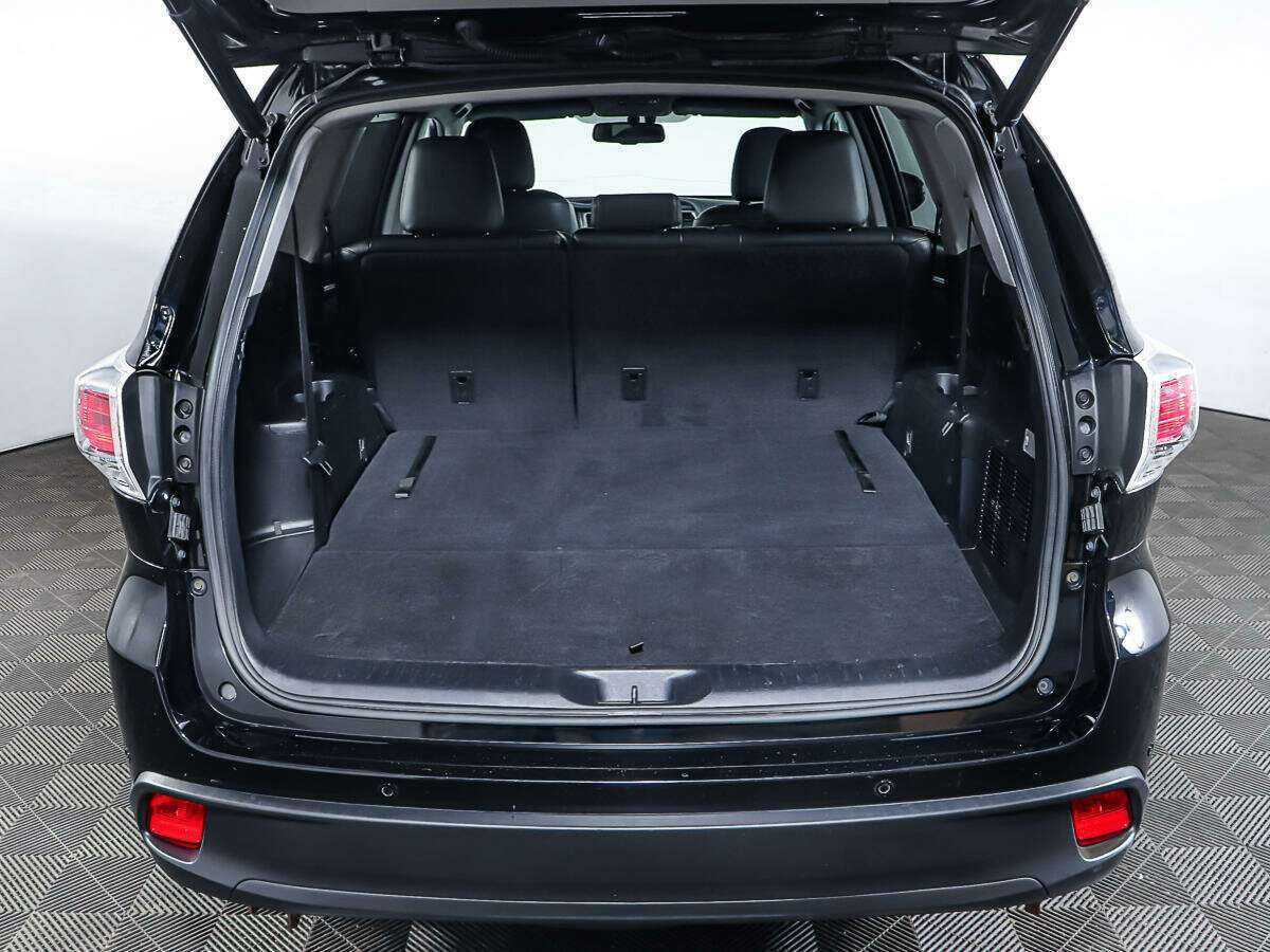 Купить Toyota Highlander, 2014, 61 390 км.. Фото: #7