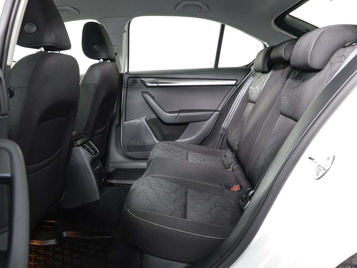Купить Skoda Octavia, 2020, 49 874 км.. Фото: #8