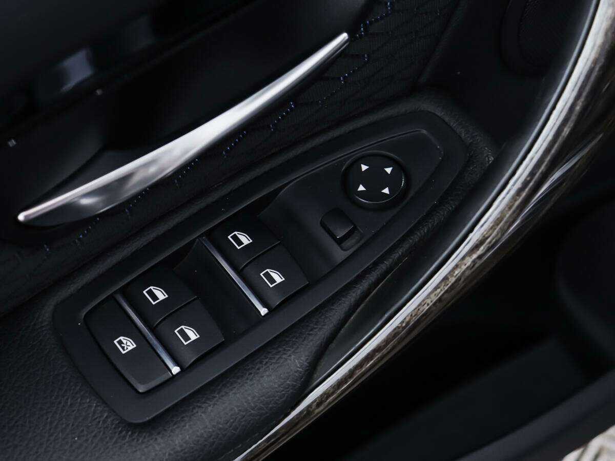 Купить BMW 3 серии, 2016, 143 003 км.. Фото: #15