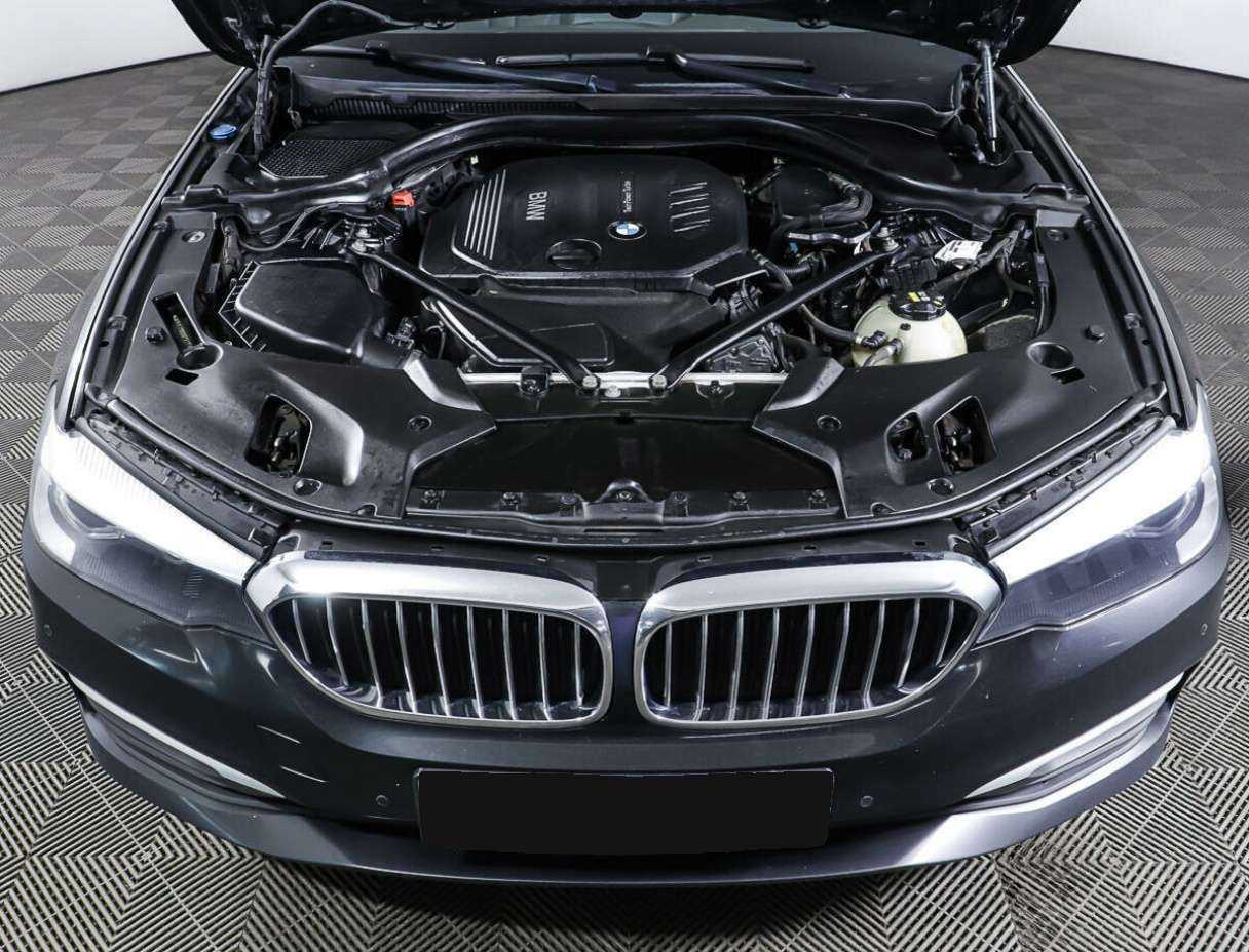 Купить BMW 5 серии, 2017, 223 406 км.. Фото: #8