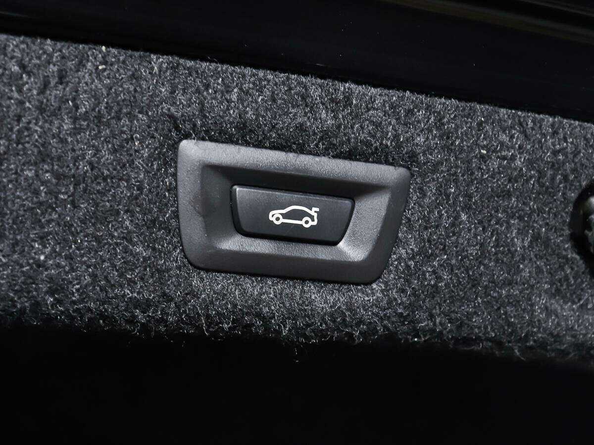 Купить BMW 5 серии, 2017, 223 406 км.. Фото: #17