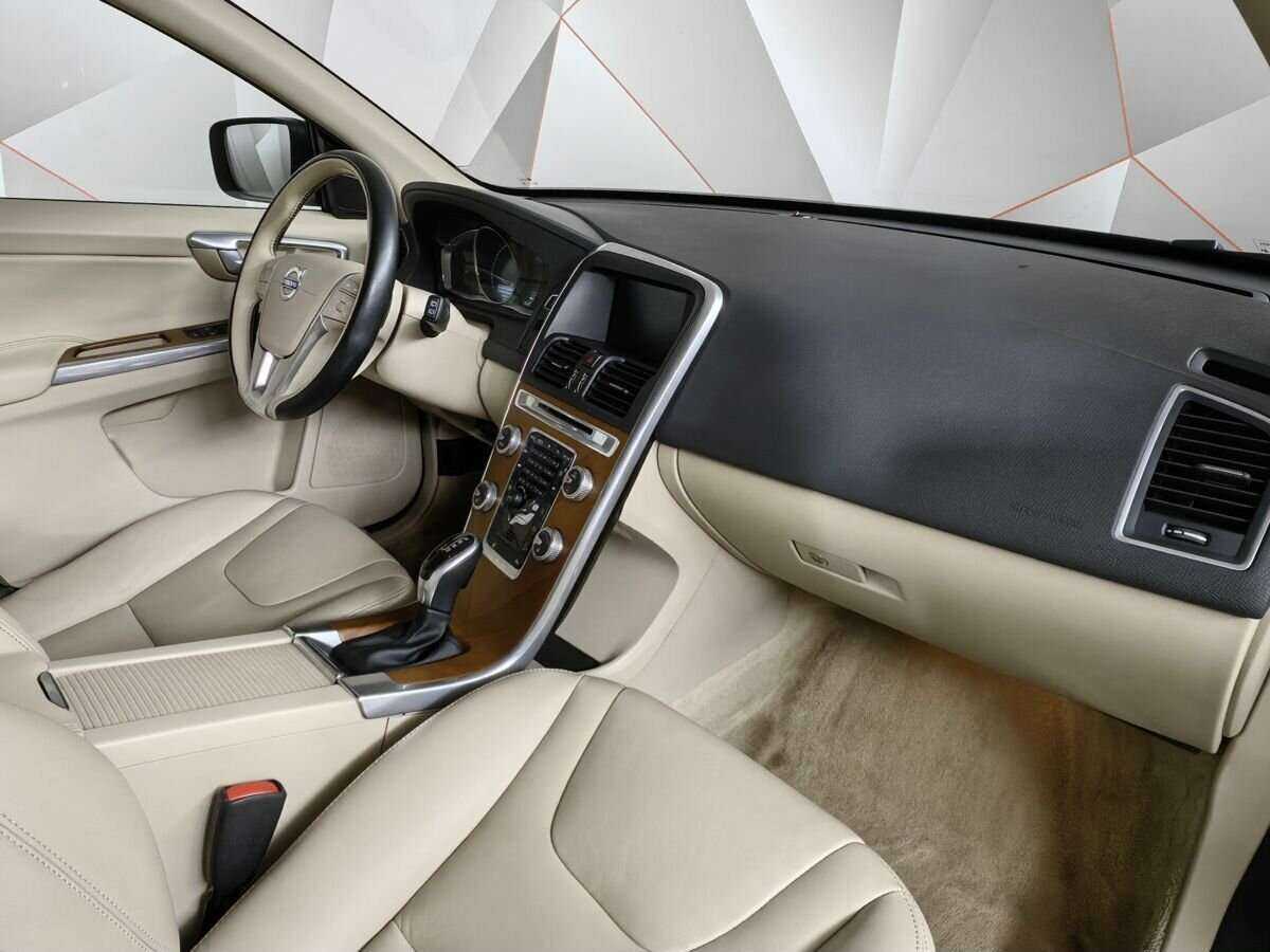 Купить Volvo XC60, 2015, 93 180 км.. Фото: #9