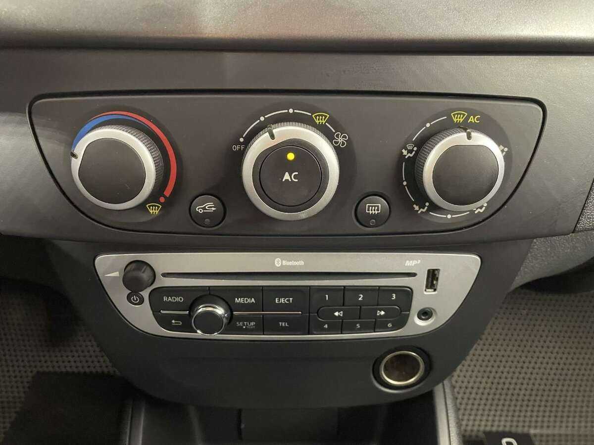 Купить Renault Fluence, 2015, 187 681 км.. Фото: #11