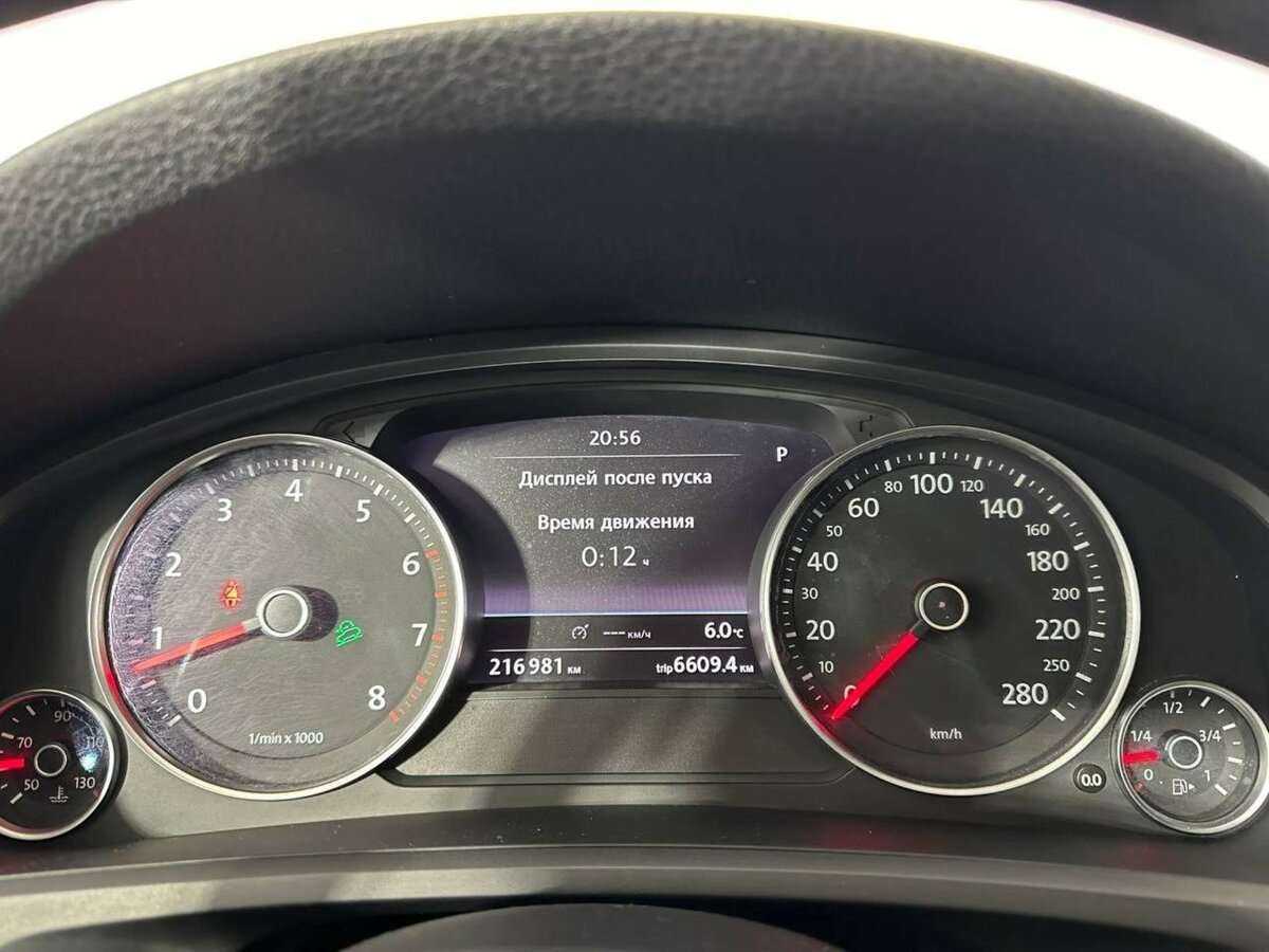 Купить Volkswagen Touareg, 2012, 216 981 км.. Фото: #10