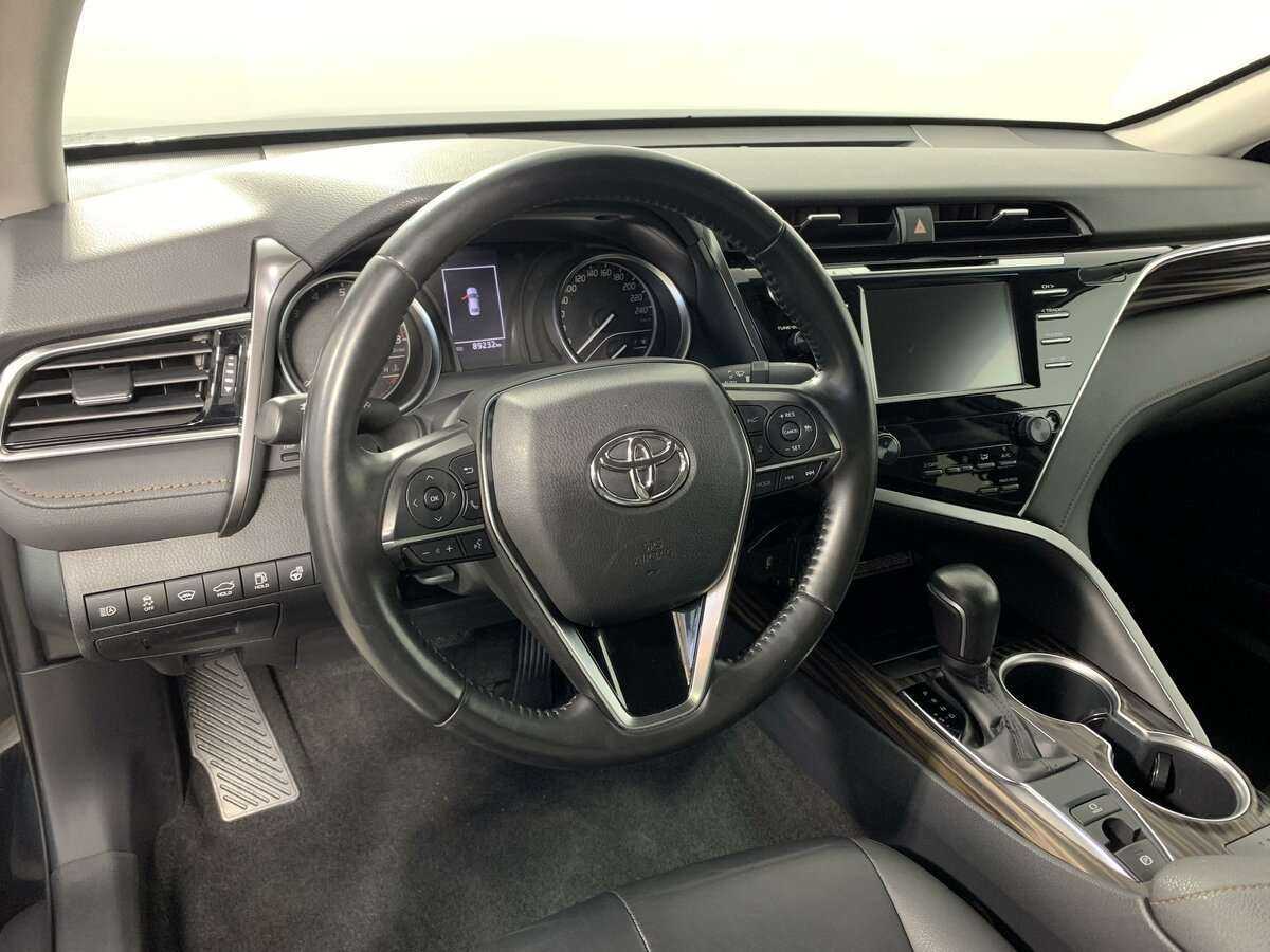 Купить Toyota Camry, 2019, 89 169 км.. Фото: #16