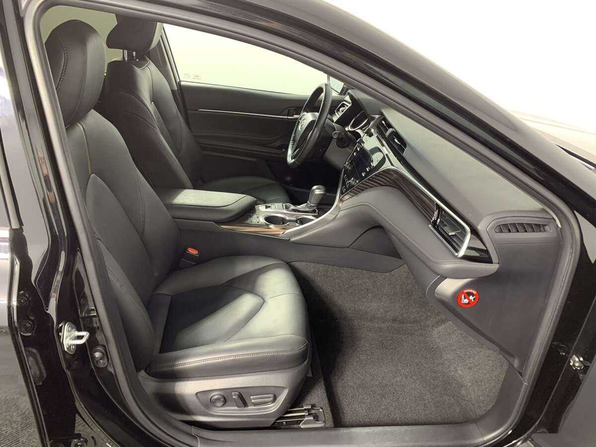 Купить Toyota Camry, 2020, 63 940 км.. Фото: #13