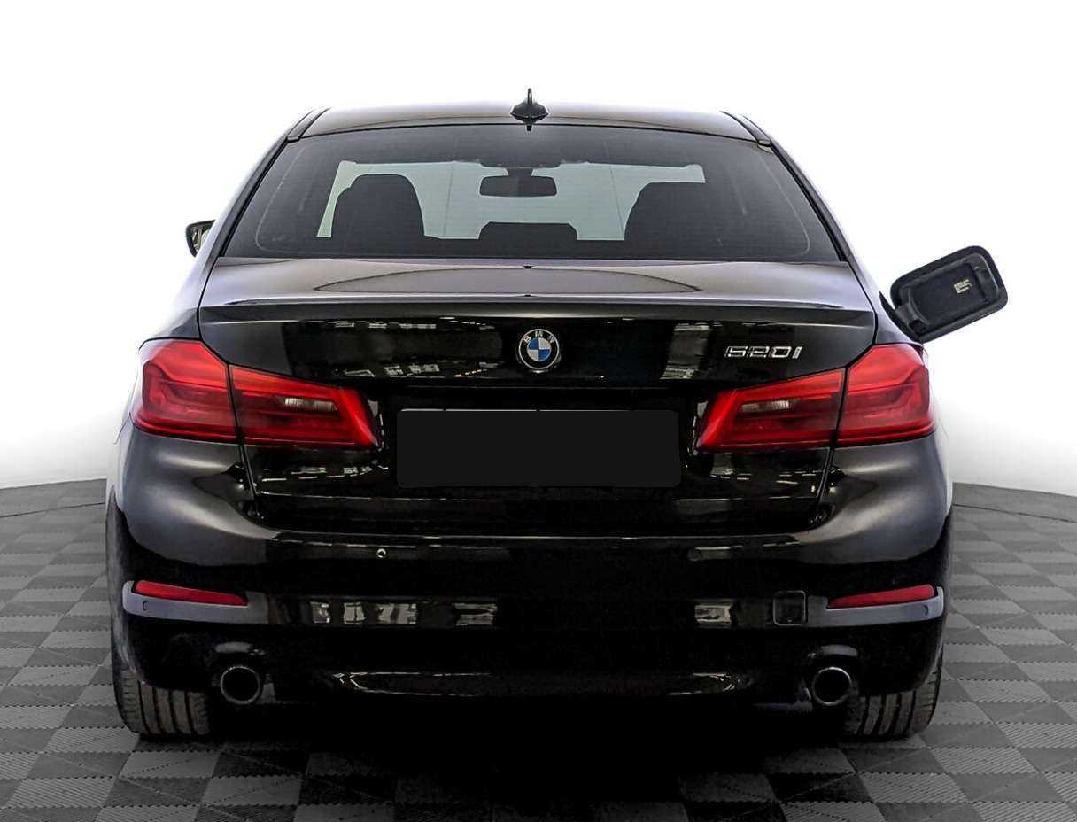 Купить BMW 5 серии, 2018, 239 016 км.. Фото: #5