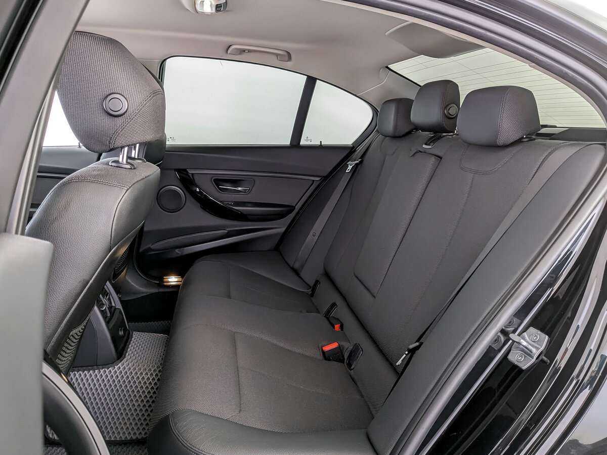 Купить BMW 3 серии, 2018, 126 815 км.. Фото: #9