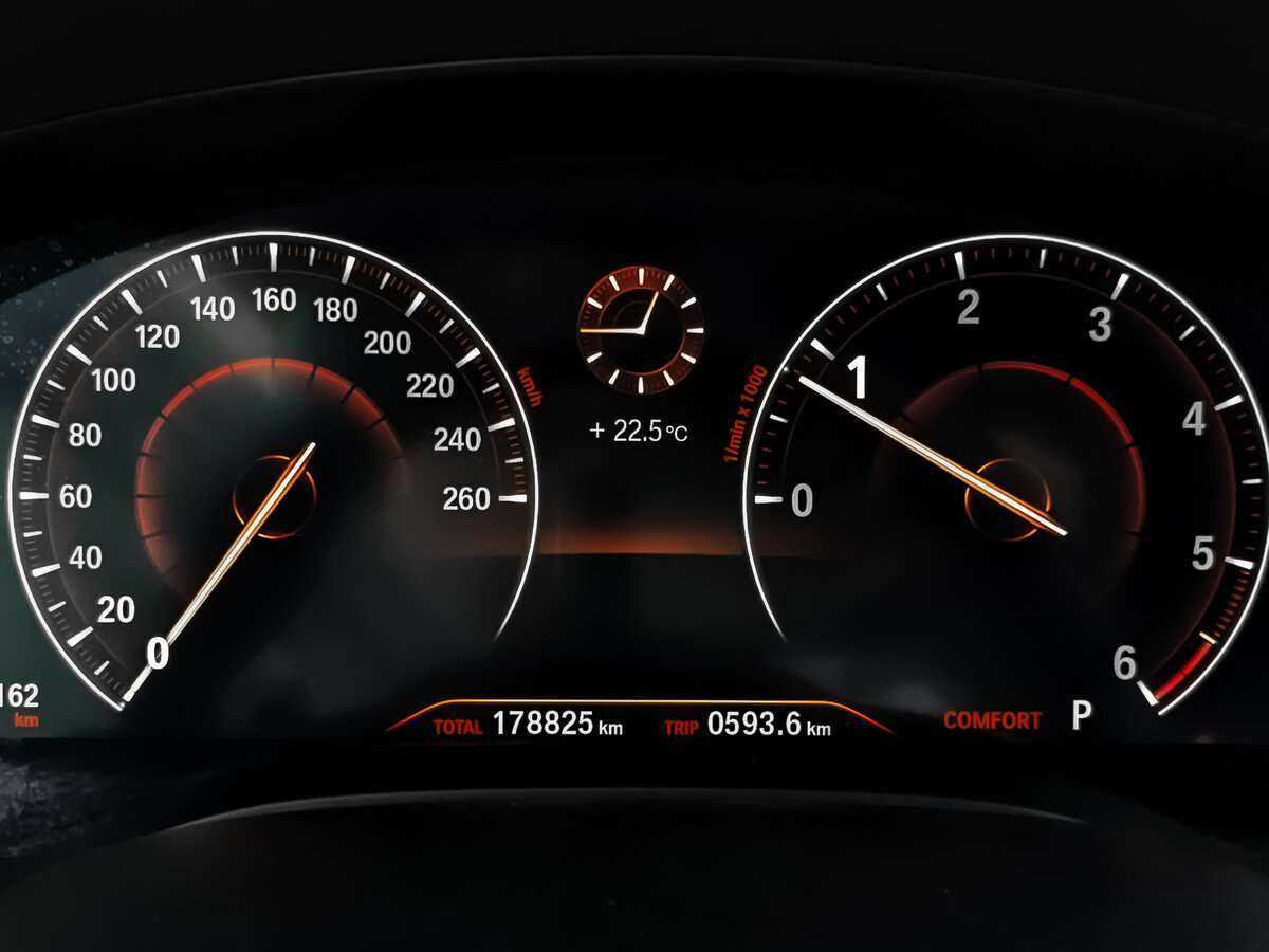 Купить BMW 5 серии, 2017, 178 791 км.. Фото: #11