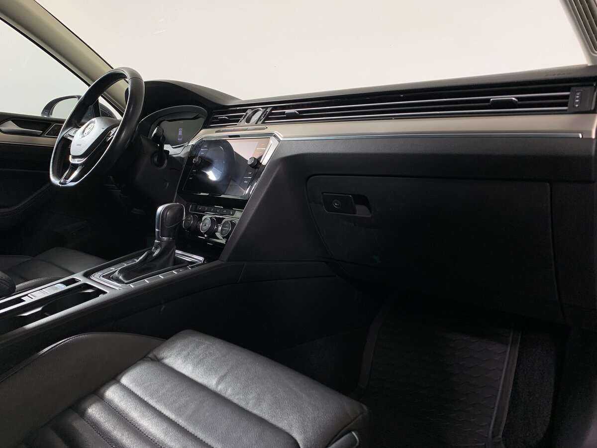 Купить Volkswagen Passat, 2019, 107 000 км.. Фото: #10
