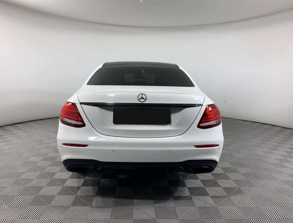 Купить Mercedes-Benz E-Класс, 2018, 138 274 км.. Фото: #5