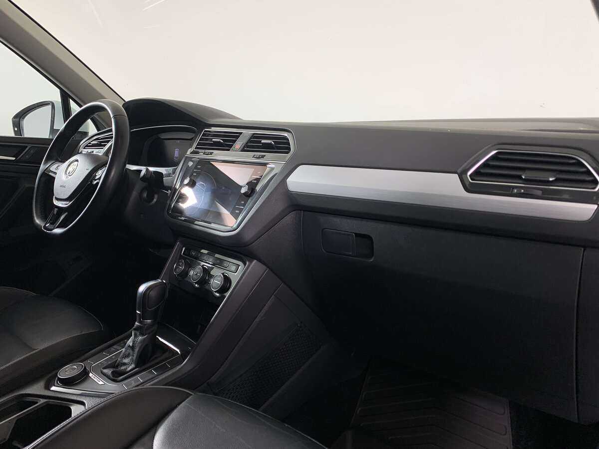 Купить Volkswagen Tiguan, 2018, 99 995 км.. Фото: #10