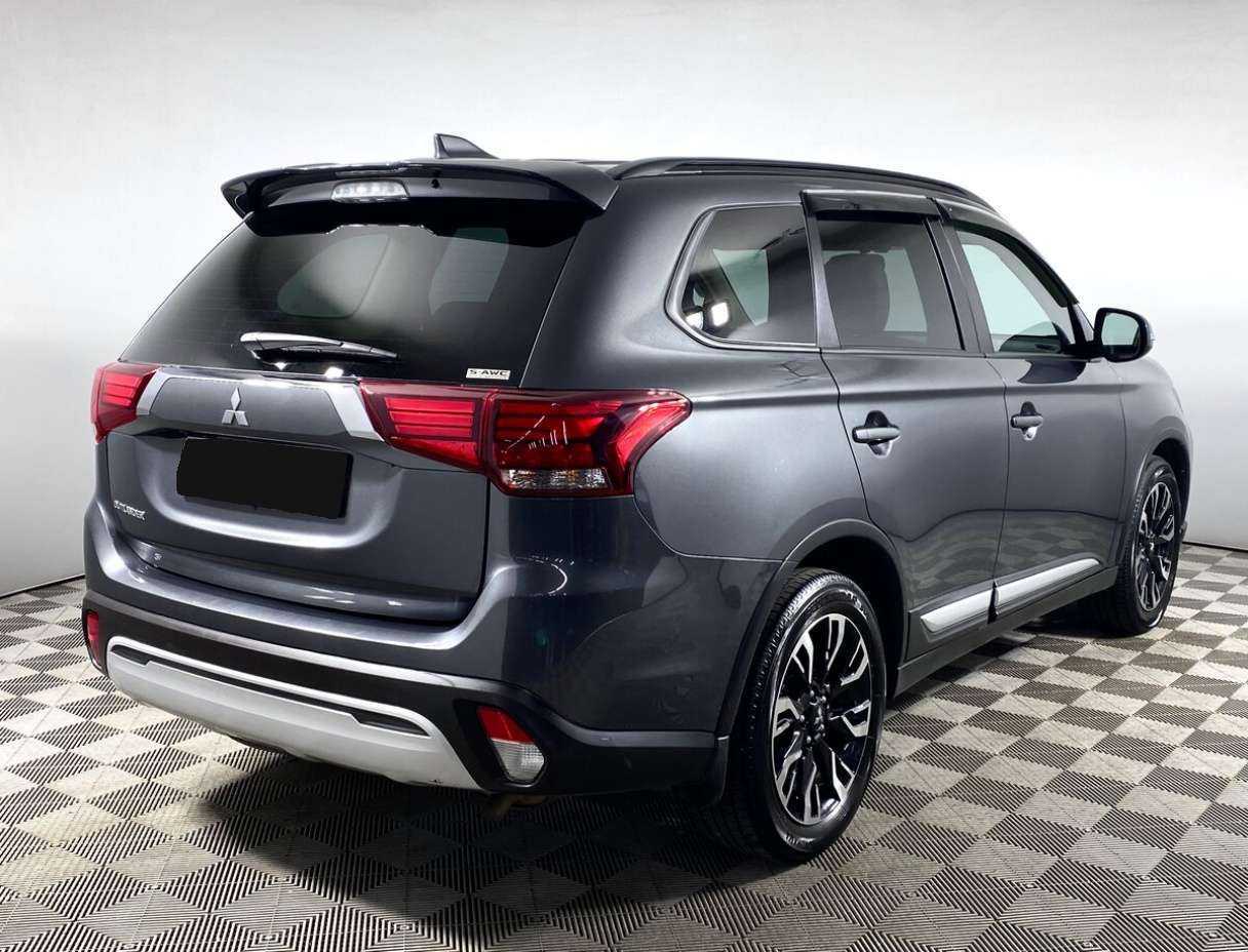 Купить Mitsubishi Outlander, 2021, 82 415 км.. Фото: #4