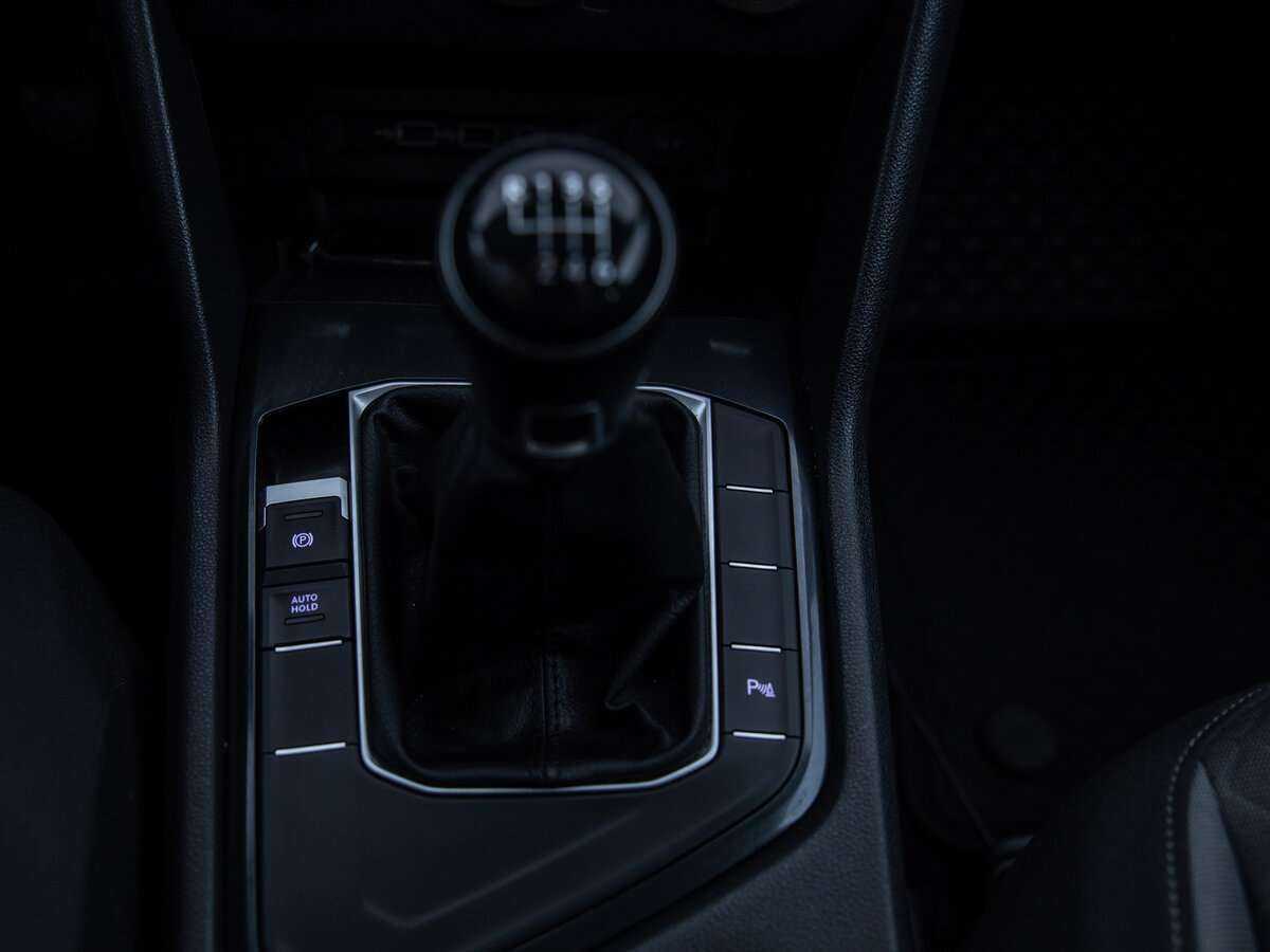 Купить Volkswagen Tiguan, 2020, 49 608 км.. Фото: #14