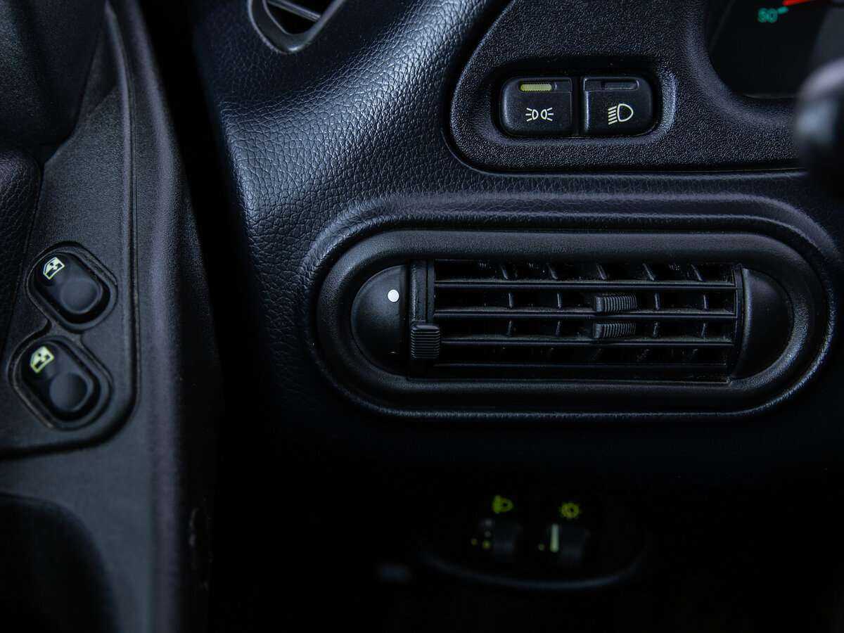 Купить Chevrolet Niva, 2015, 66 675 км.. Фото: #12