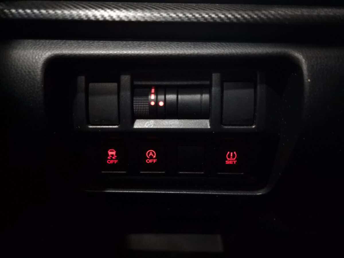 Купить Subaru XV, 2017, 126 659 км.. Фото: #12