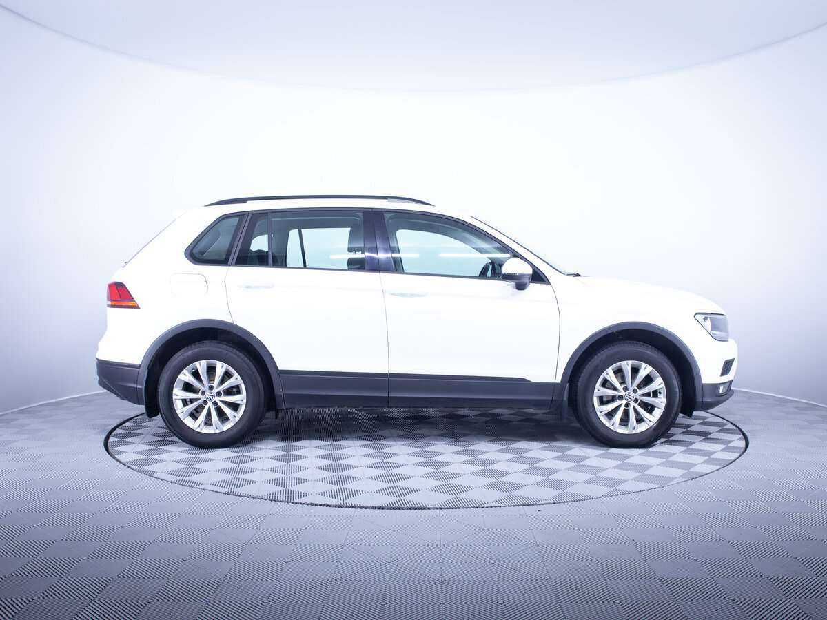 Купить Volkswagen Tiguan, 2018, 114 132 км.. Фото: #3