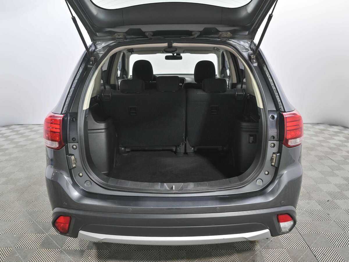 Купить Mitsubishi Outlander, 2018, 114 000 км.. Фото: #17