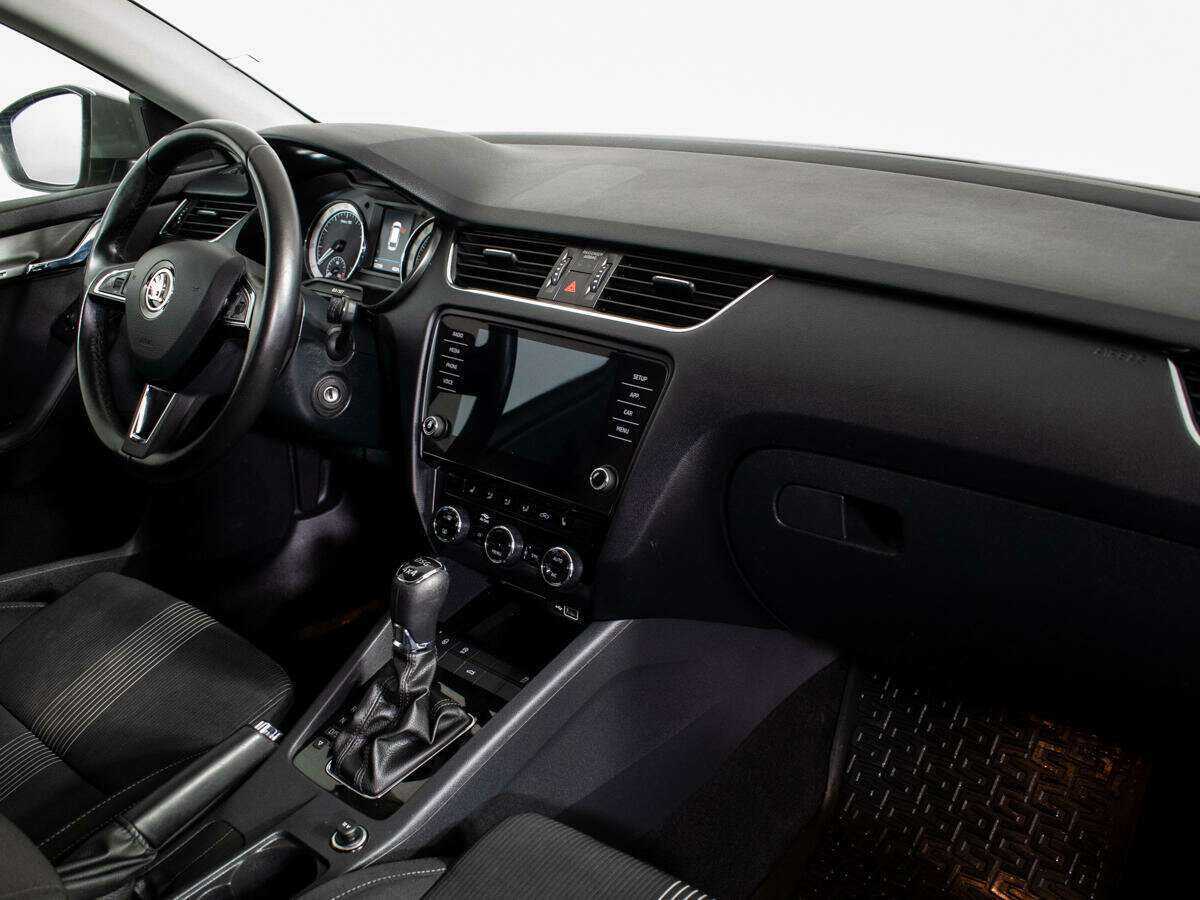 Купить Skoda Octavia, 2018, 51 932 км.. Фото: #6