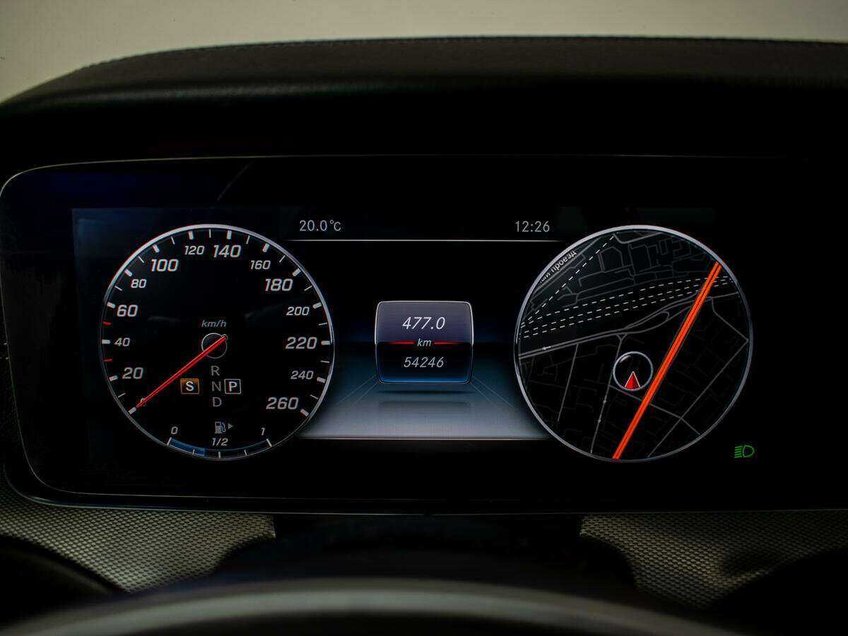 Купить Mercedes-Benz E-Класс, 2016, 54 106 км.. Фото: #9